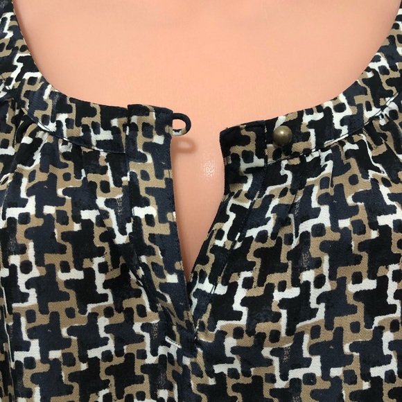 Banana Republic Navy Print Blouse - Picture 3 of 9